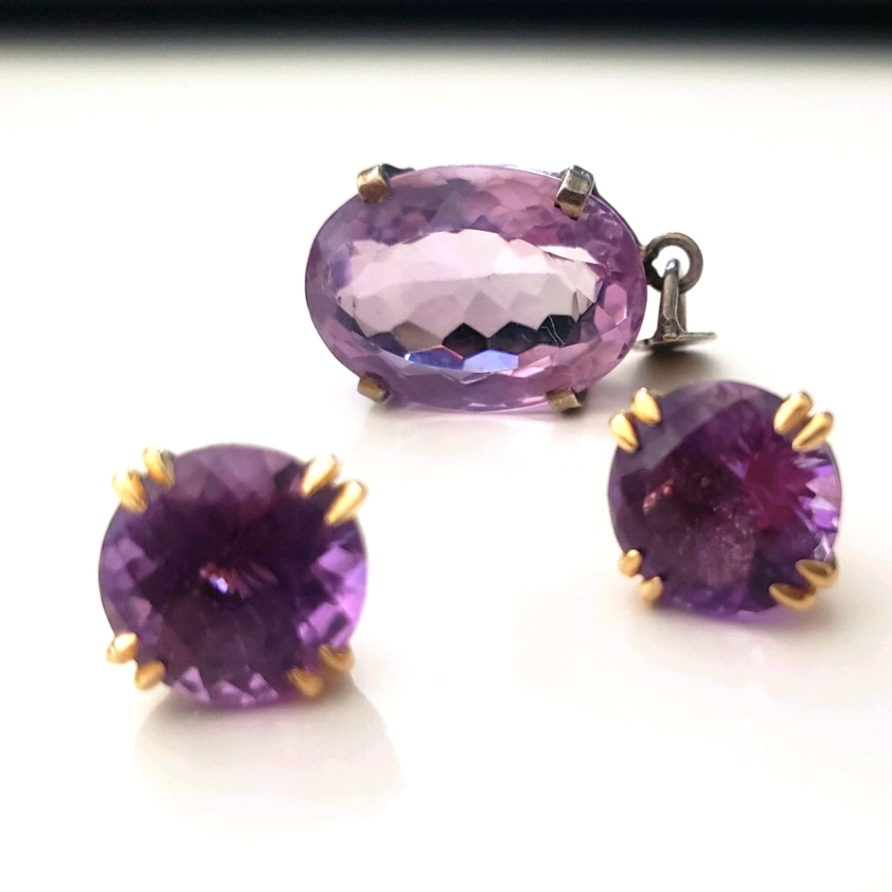 Amethyst earings and pendent